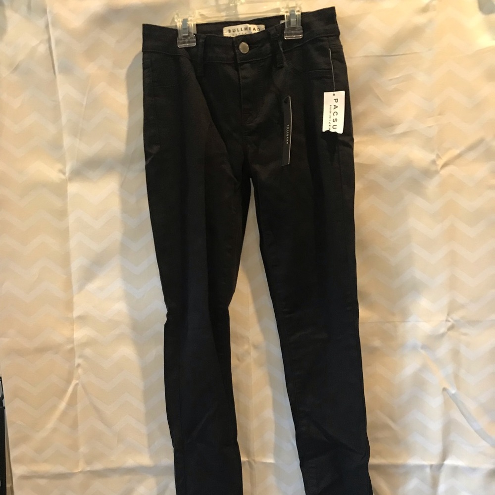 NWT black jeggings